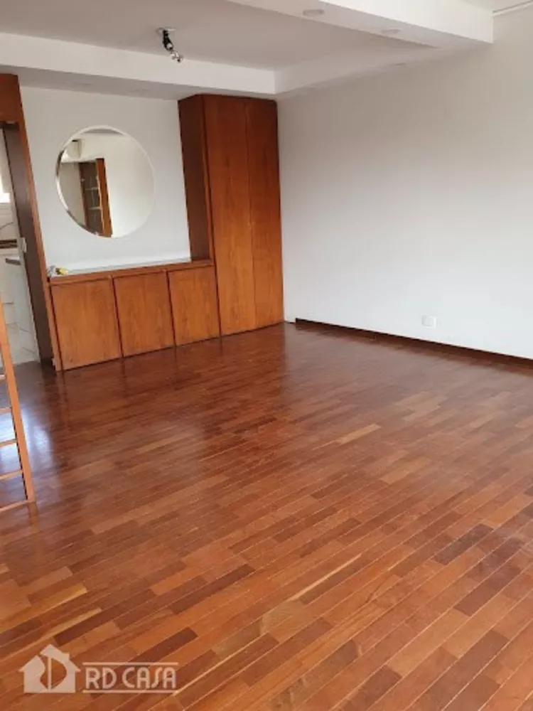 Apartamento à venda com 3 quartos, 115m² - Foto 3