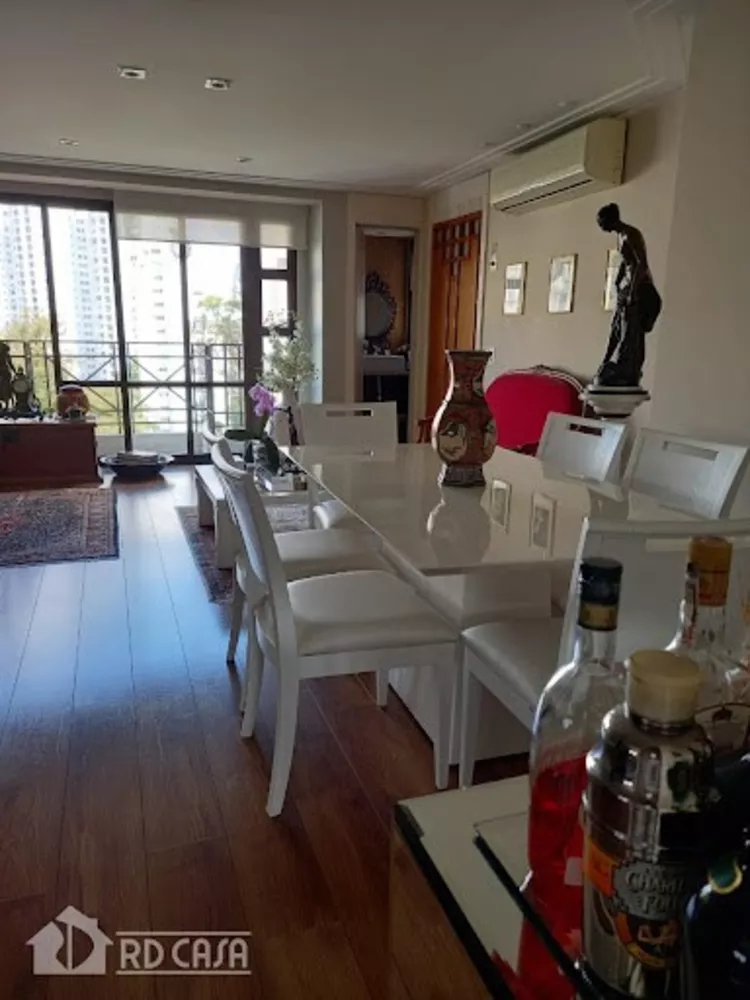 Apartamento à venda com 1 quarto, 115m² - Foto 10