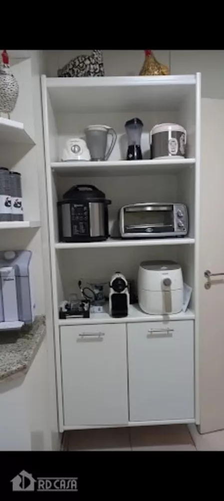 Apartamento à venda com 1 quarto, 115m² - Foto 13