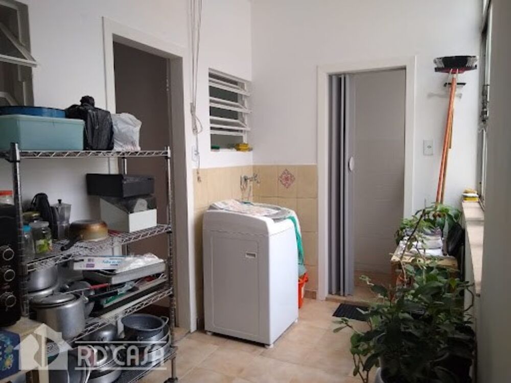 Apartamento à venda com 3 quartos, 123m² - Foto 2