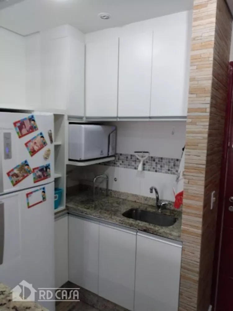 Apartamento à venda com 1 quarto, 65m² - Foto 4