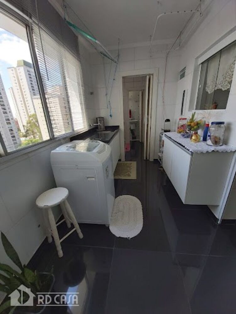 Apartamento, 3 quartos, 140 m² - Foto 2