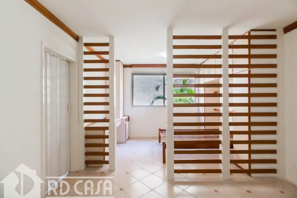 Apartamento, 1 quarto, 43 m² - Foto 2