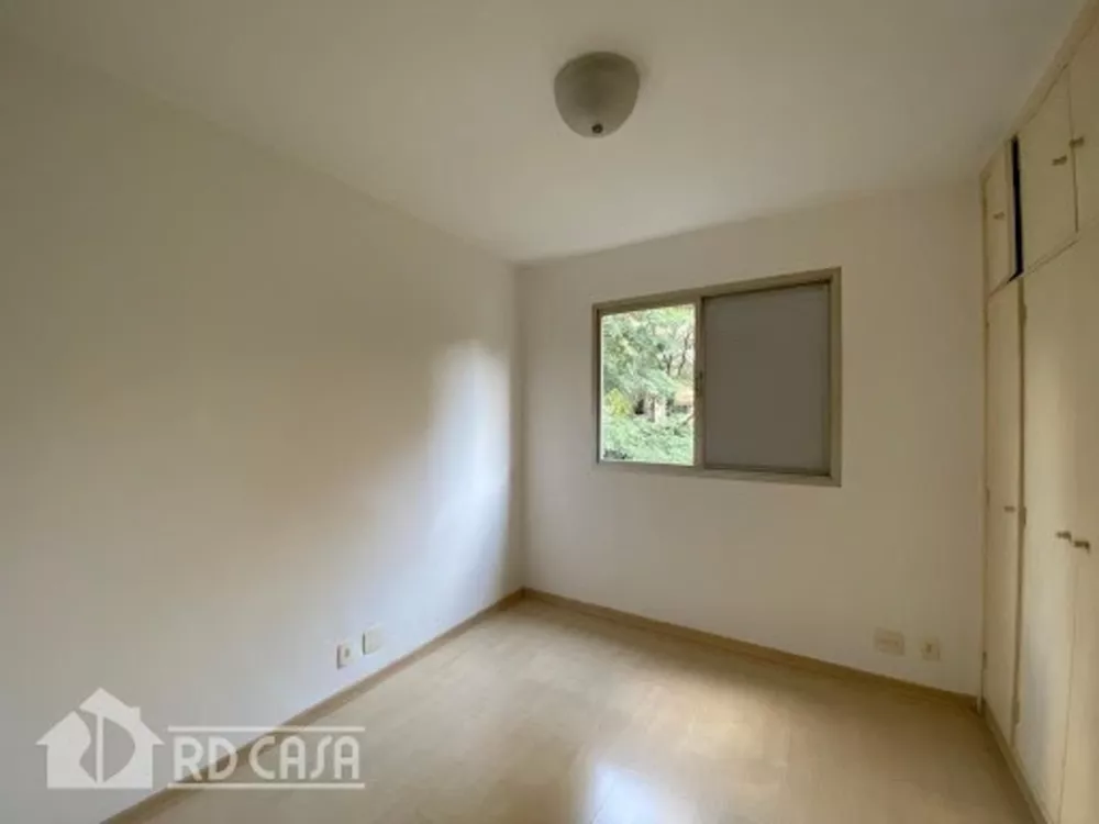 Apartamento à venda com 3 quartos, 110m² - Foto 4