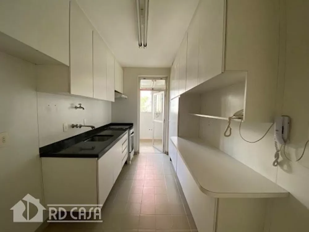 Apartamento à venda com 3 quartos, 110m² - Foto 3