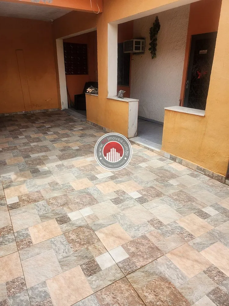 Casa, 3 quartos, 243 m² - Foto 4