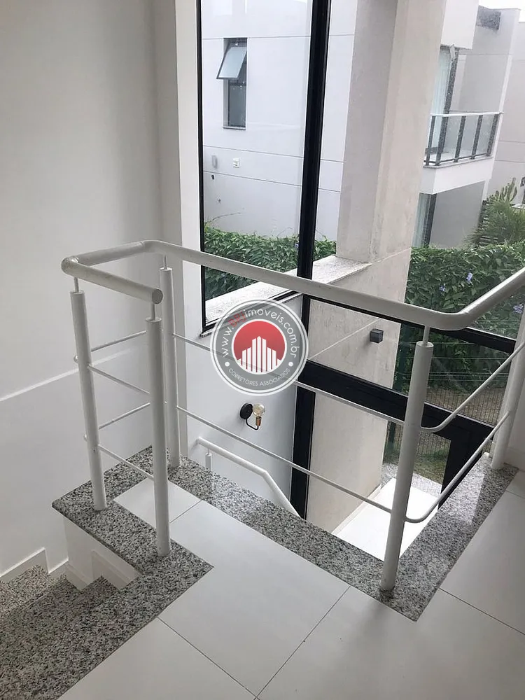 Casa, 3 quartos, 266 m² - Foto 30