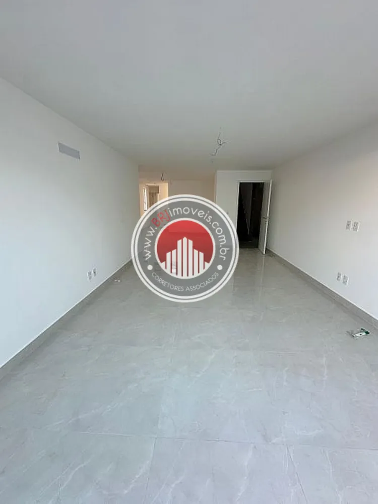 Cobertura, 3 quartos, 180 m² - Foto 2
