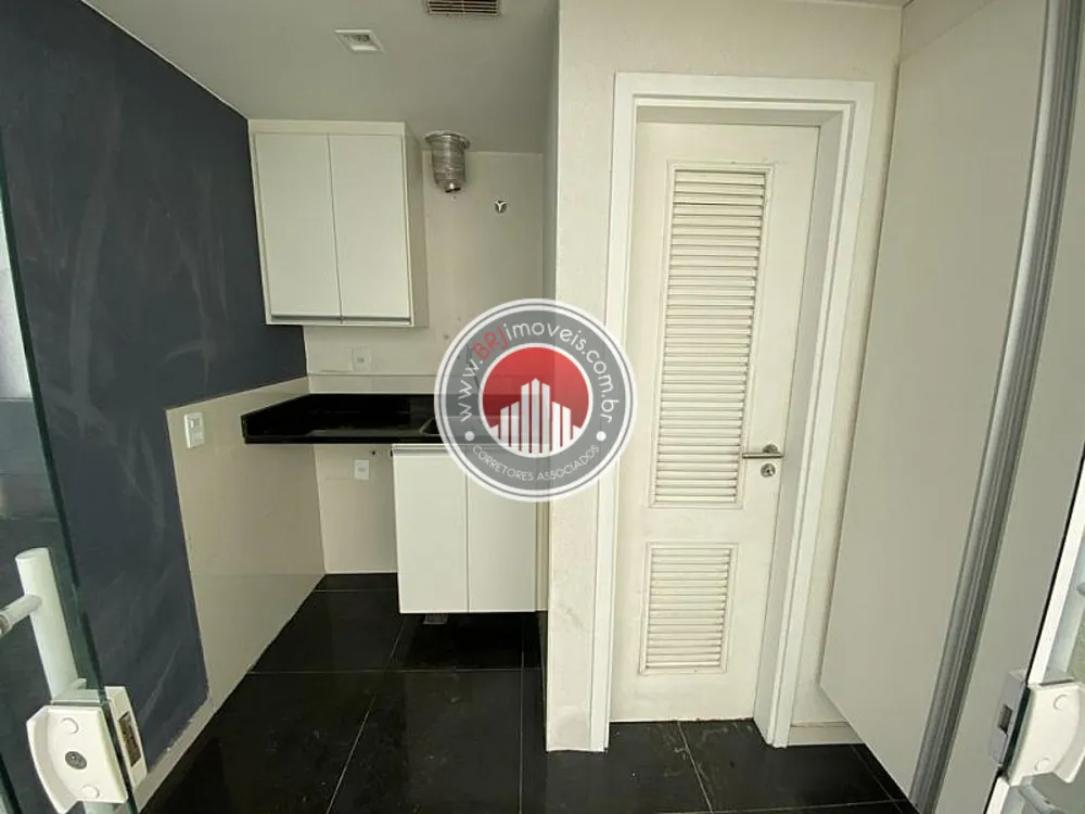 Casa, 3 quartos, 268 m² - Foto 30