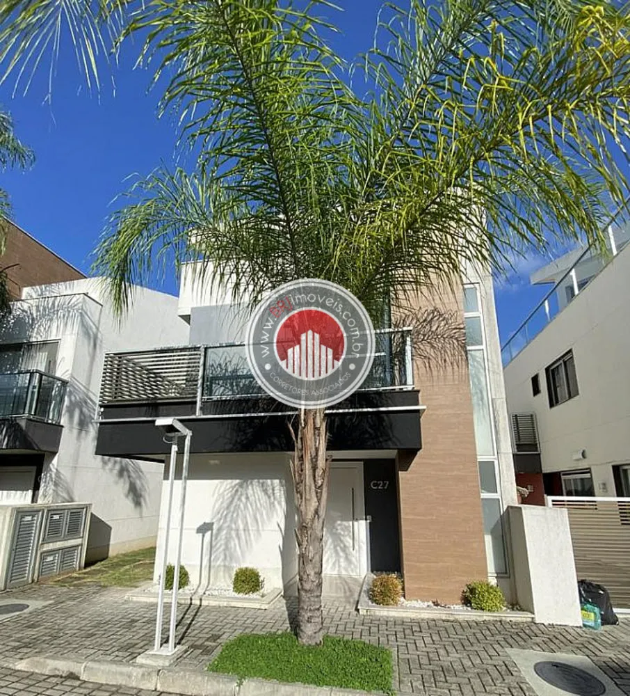 Casa, 3 quartos, 268 m² - Foto 1