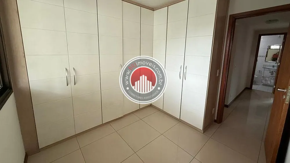 Apartamento, 3 quartos, 210 m² - Foto 2