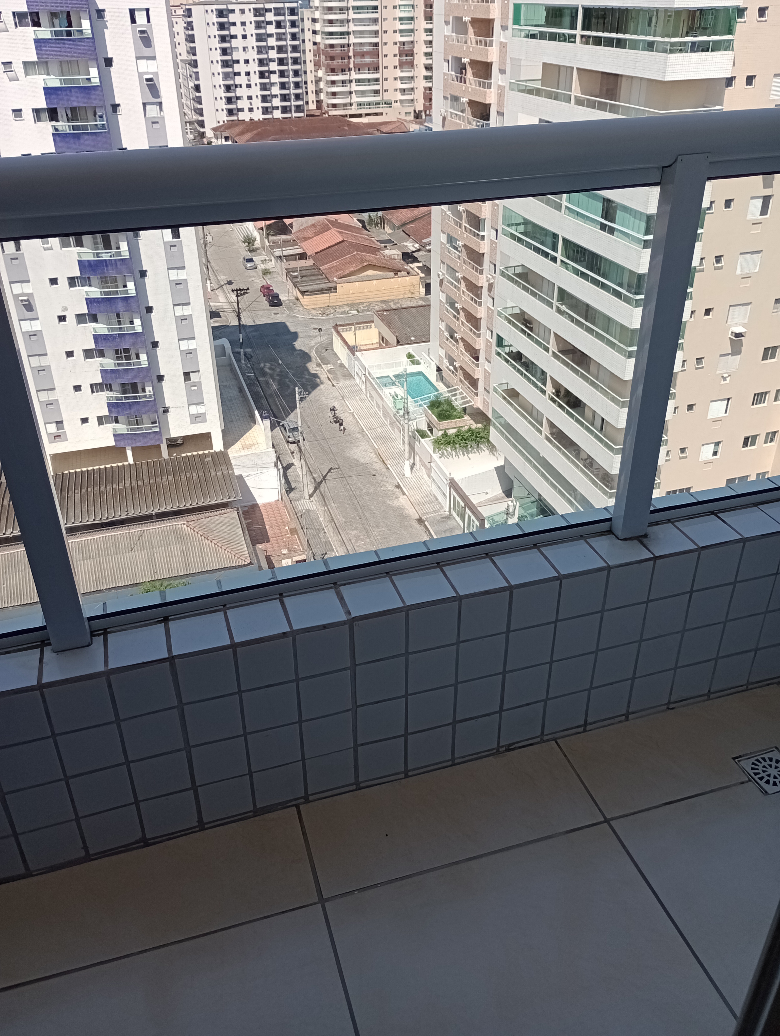 Apartamento à venda com 2 quartos, 77m² - Foto 3