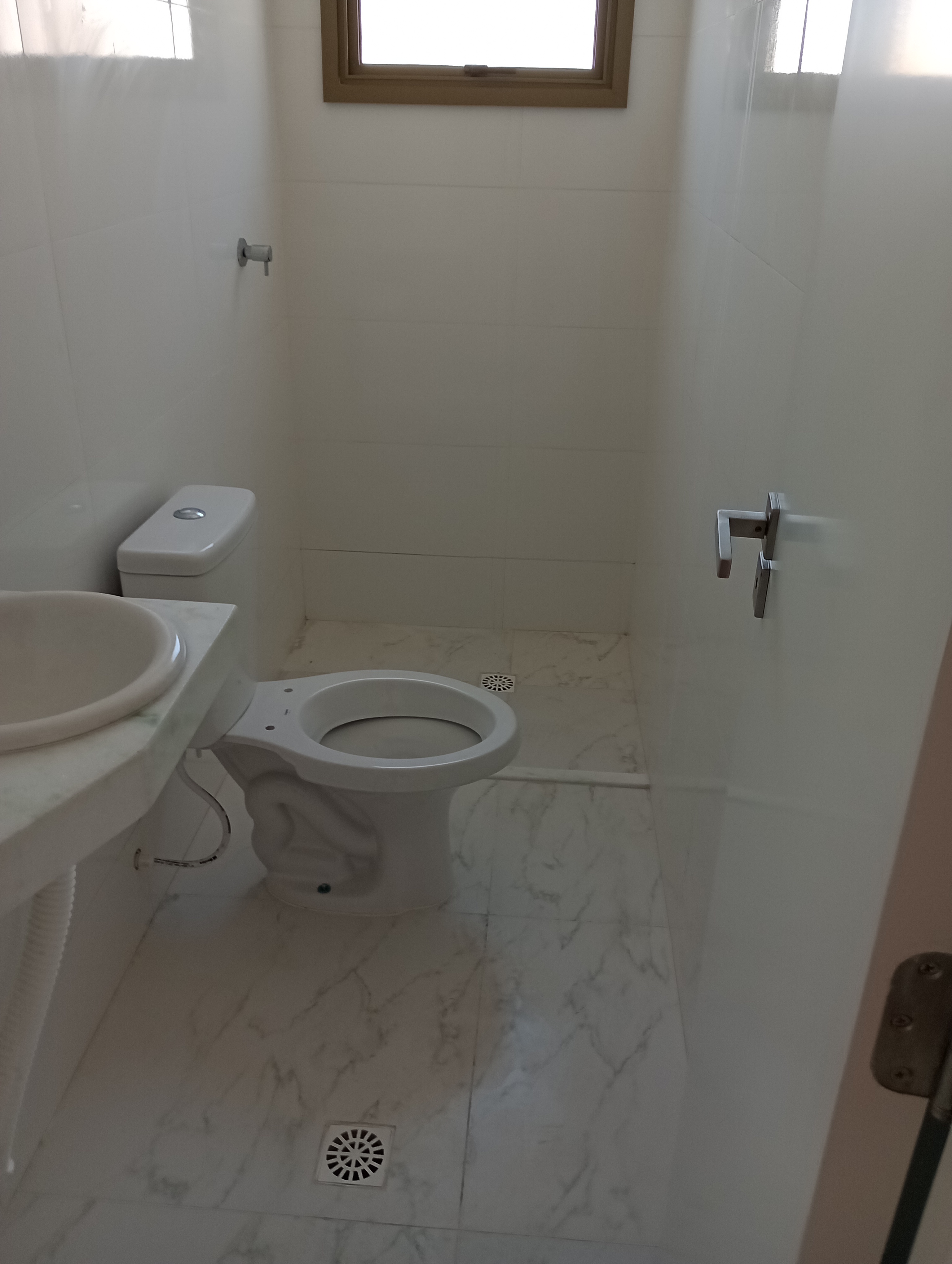 Apartamento à venda com 2 quartos, 64m² - Foto 11