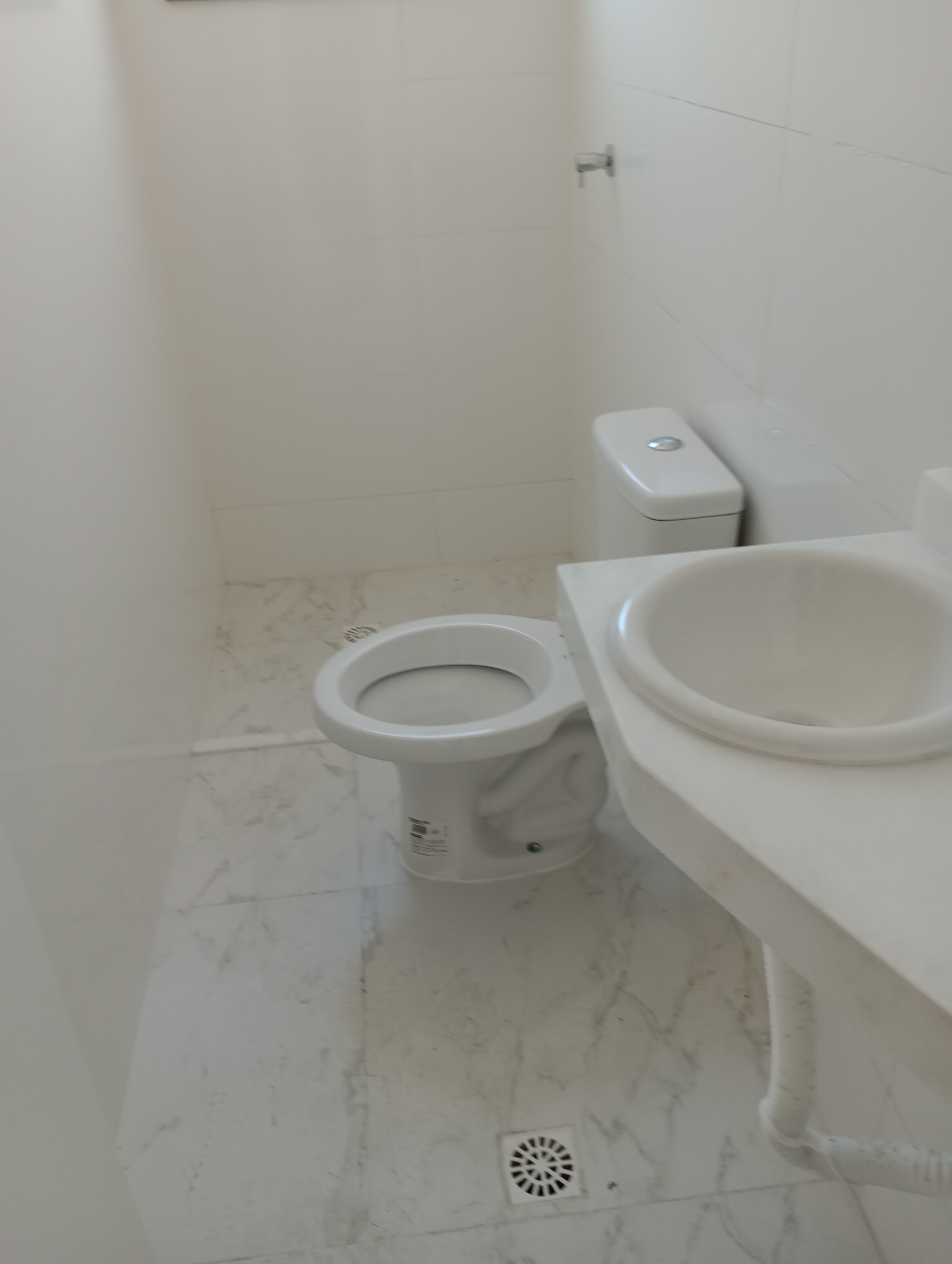 Apartamento à venda com 2 quartos, 64m² - Foto 9