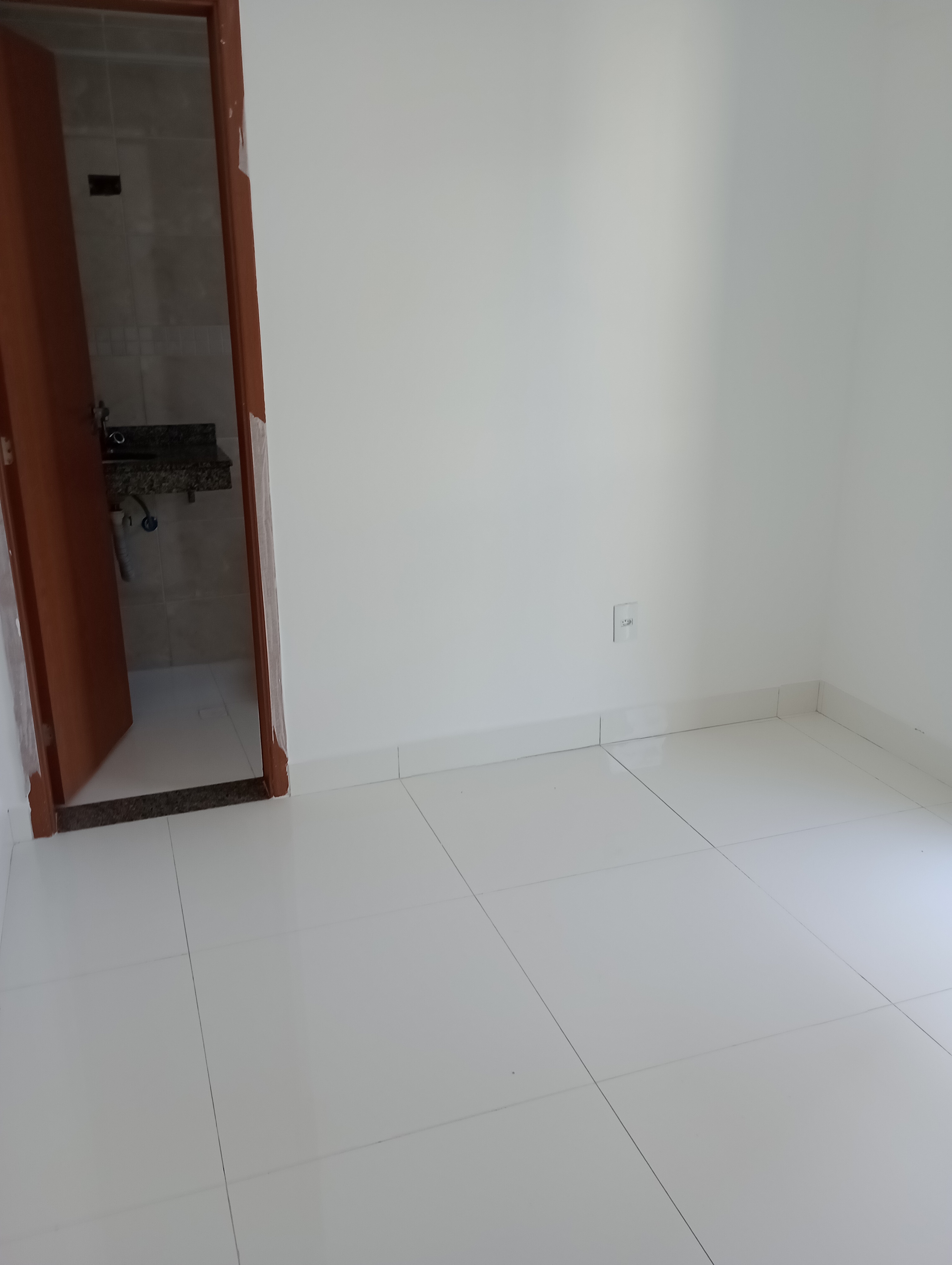 Apartamento à venda com 2 quartos, 75m² - Foto 18