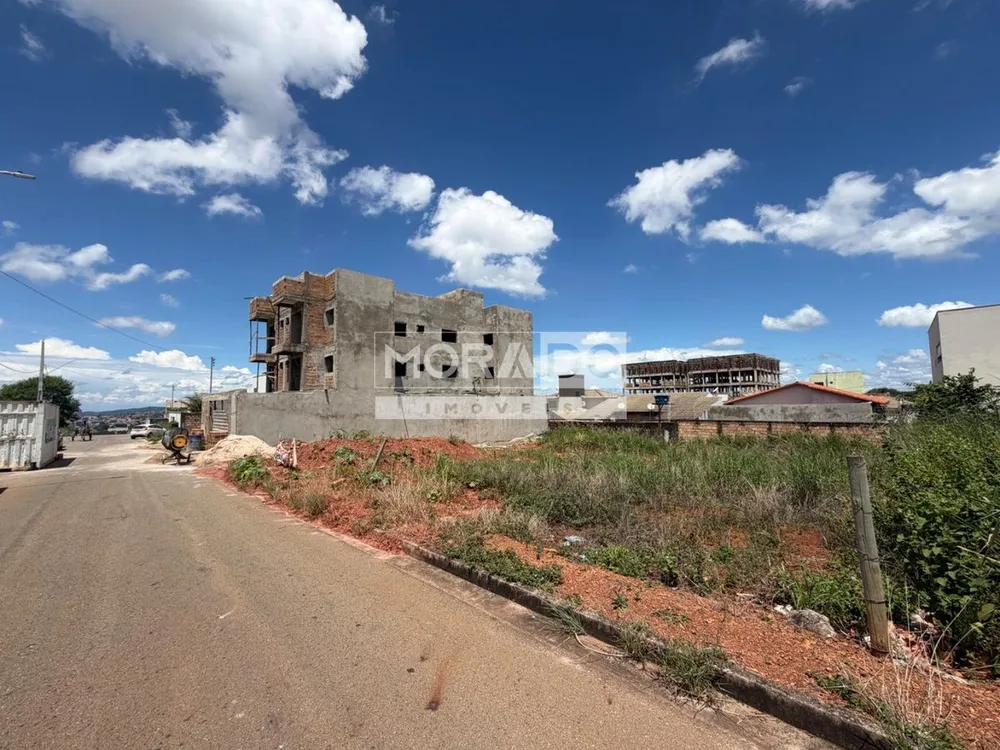 Terreno, 300 m² - Foto 1