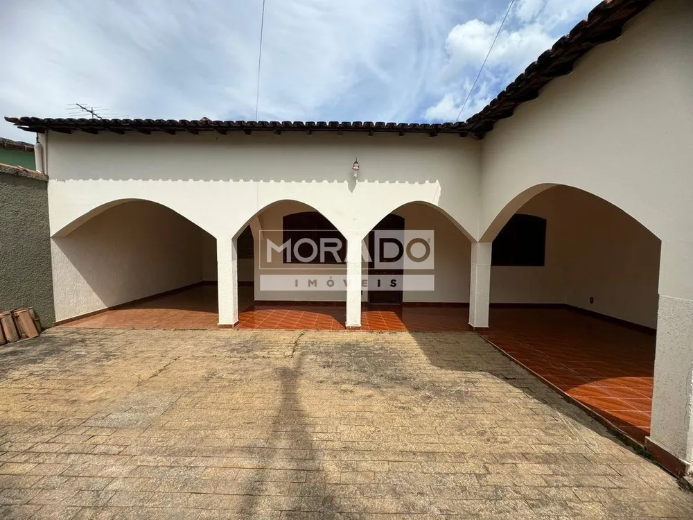 Casa, 4 quartos, 285 m² - Foto 11
