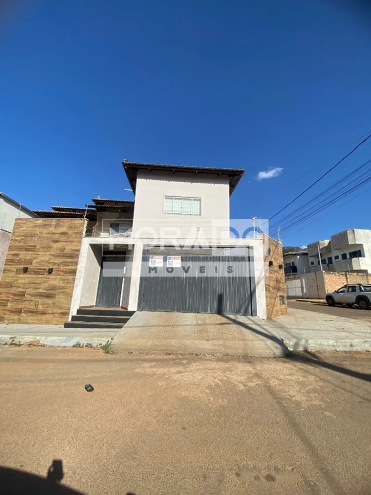 Casa, 4 quartos, 185 m² - Foto 1