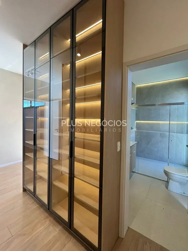 Casa, 3 quartos, 233 m² - Foto 6