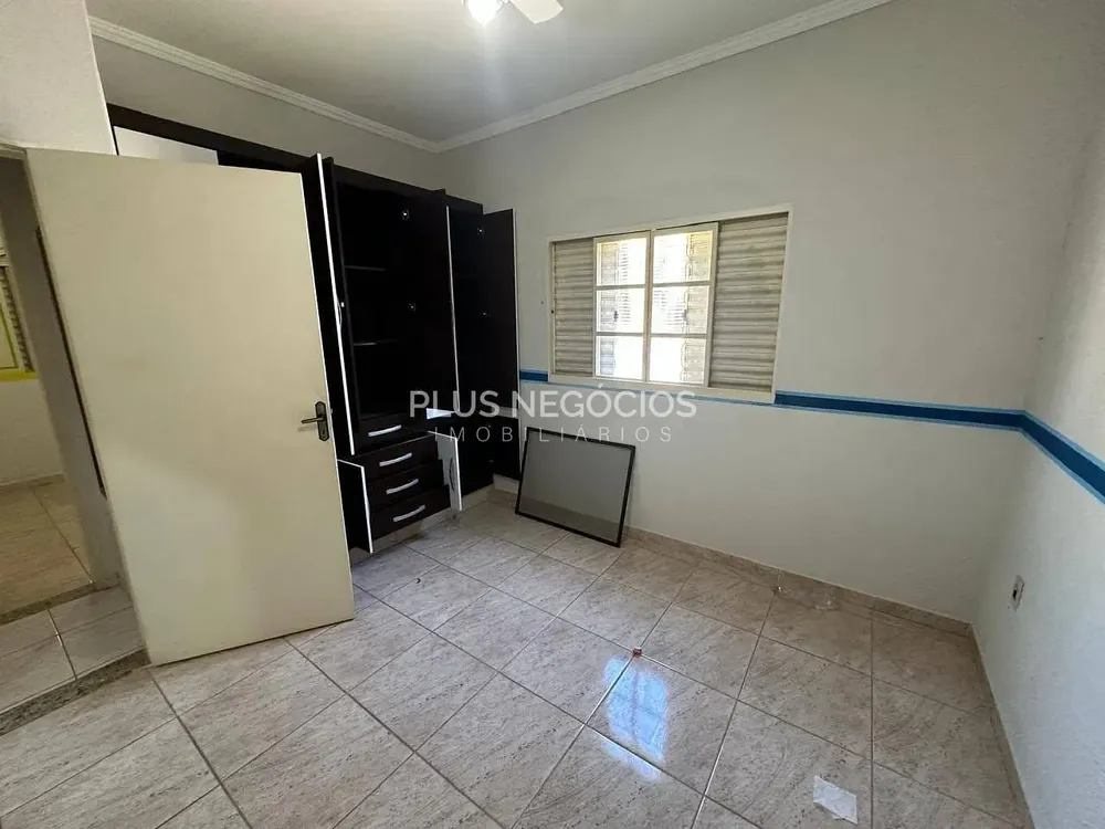 Chácara, 3 quartos, 814 m² - Foto 11