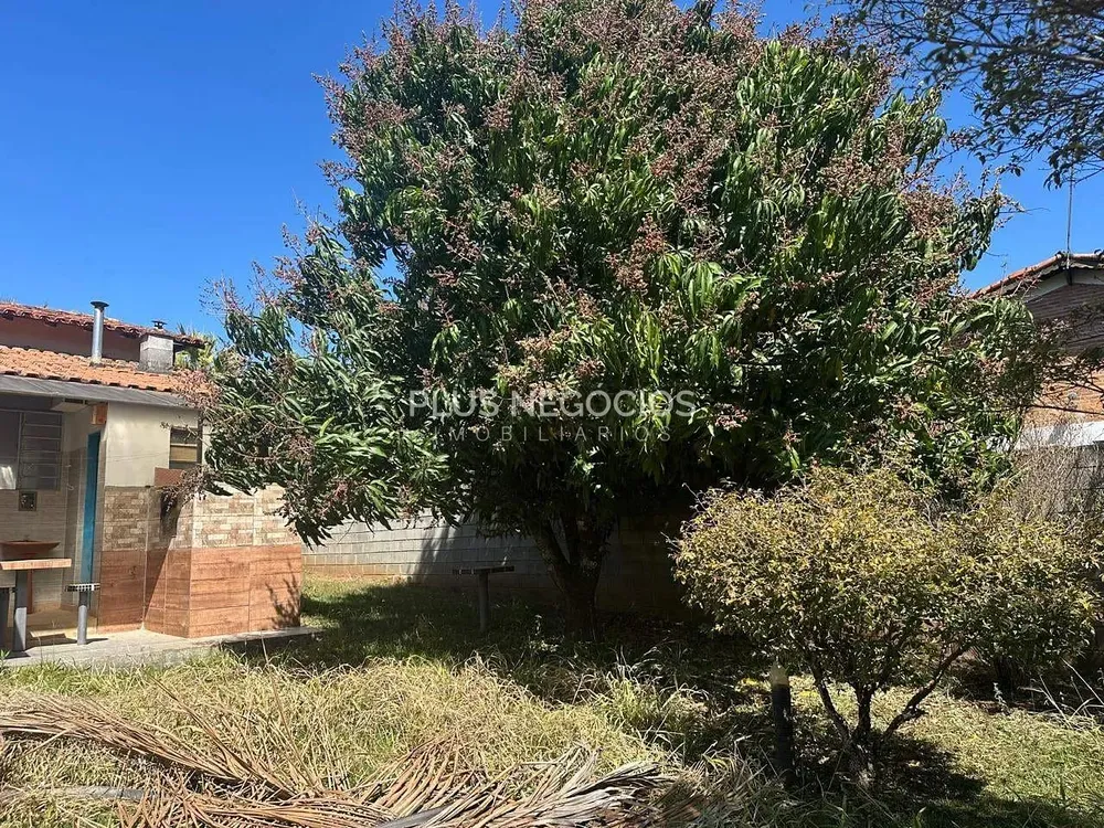 Chácara, 3 quartos, 814 m² - Foto 4