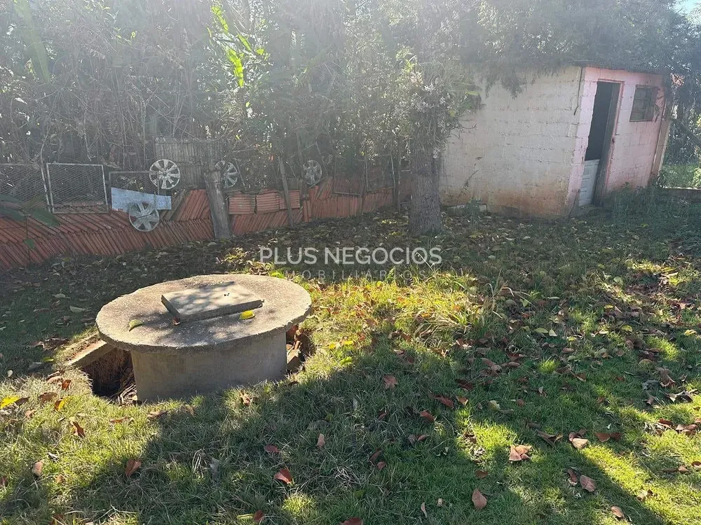 Chácara, 3 quartos, 814 m² - Foto 1