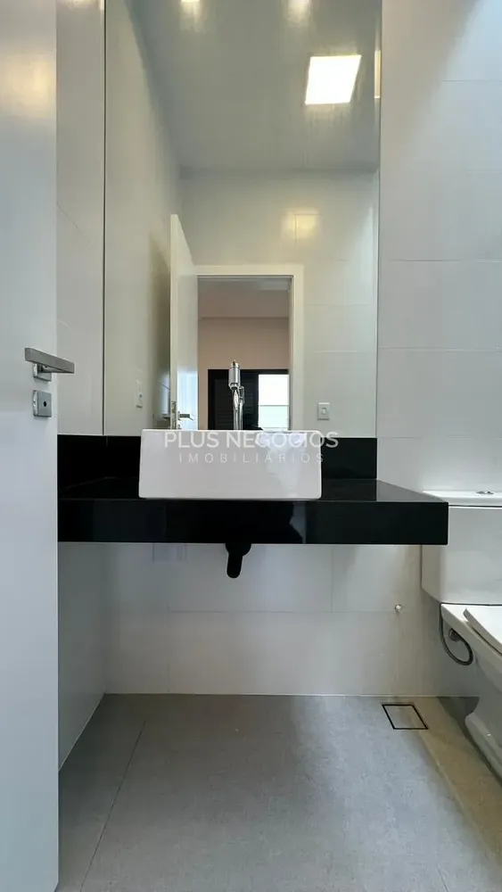 Casa, 3 quartos, 231 m² - Foto 4