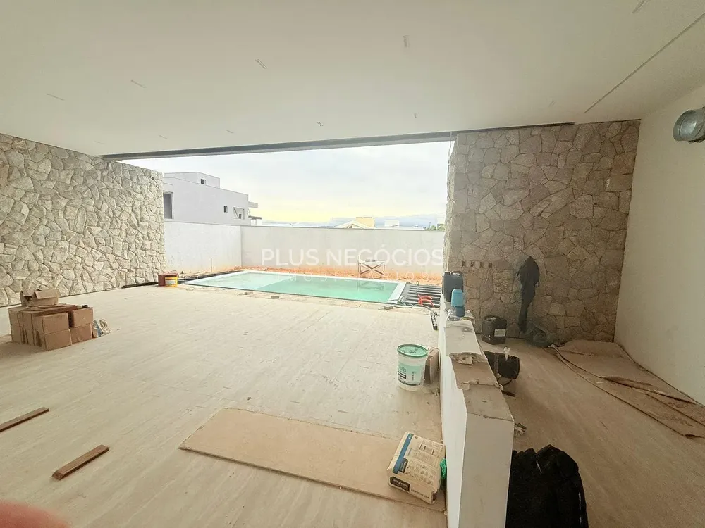 Casa, 4 quartos, 380 m² - Foto 1
