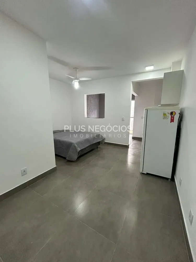 Apartamento, 1 quarto, 33 m² - Foto 2