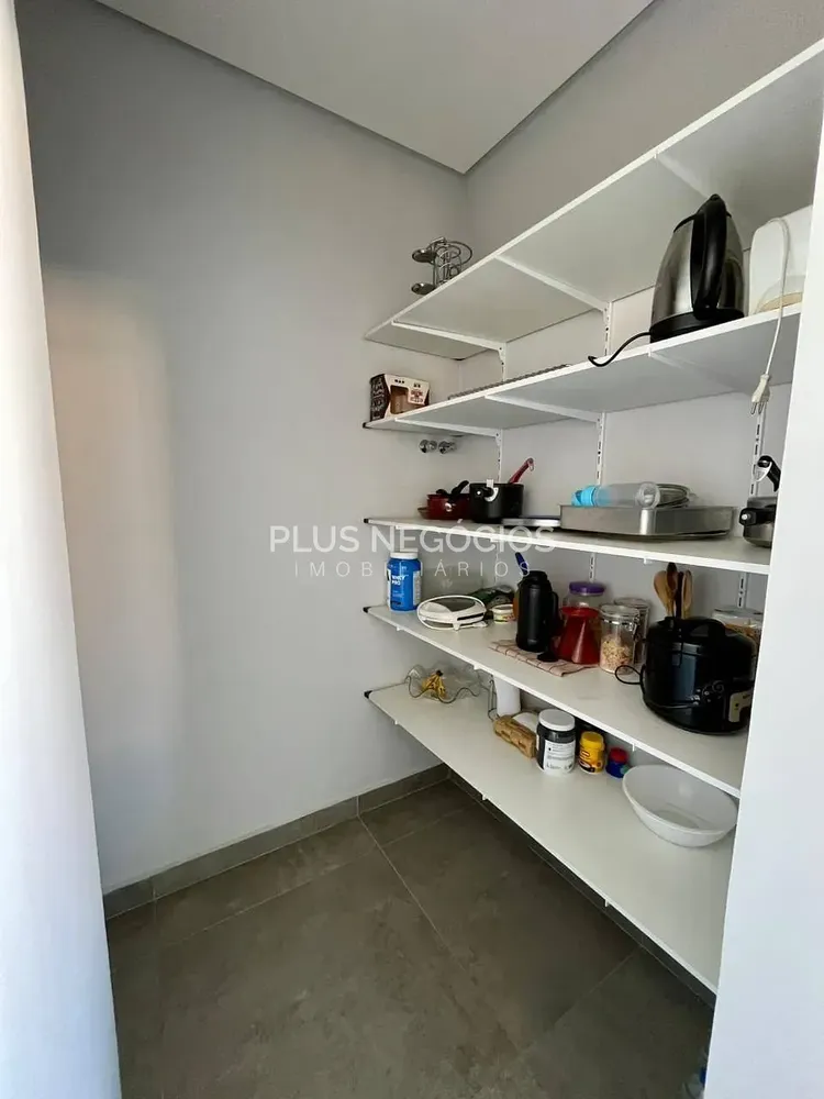 Casa, 3 quartos, 268 m² - Foto 4