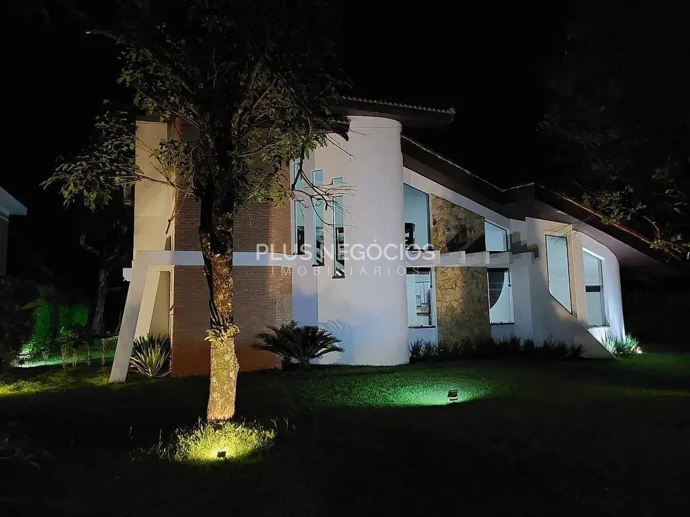 Casa, 4 quartos, 250 m² - Foto 4