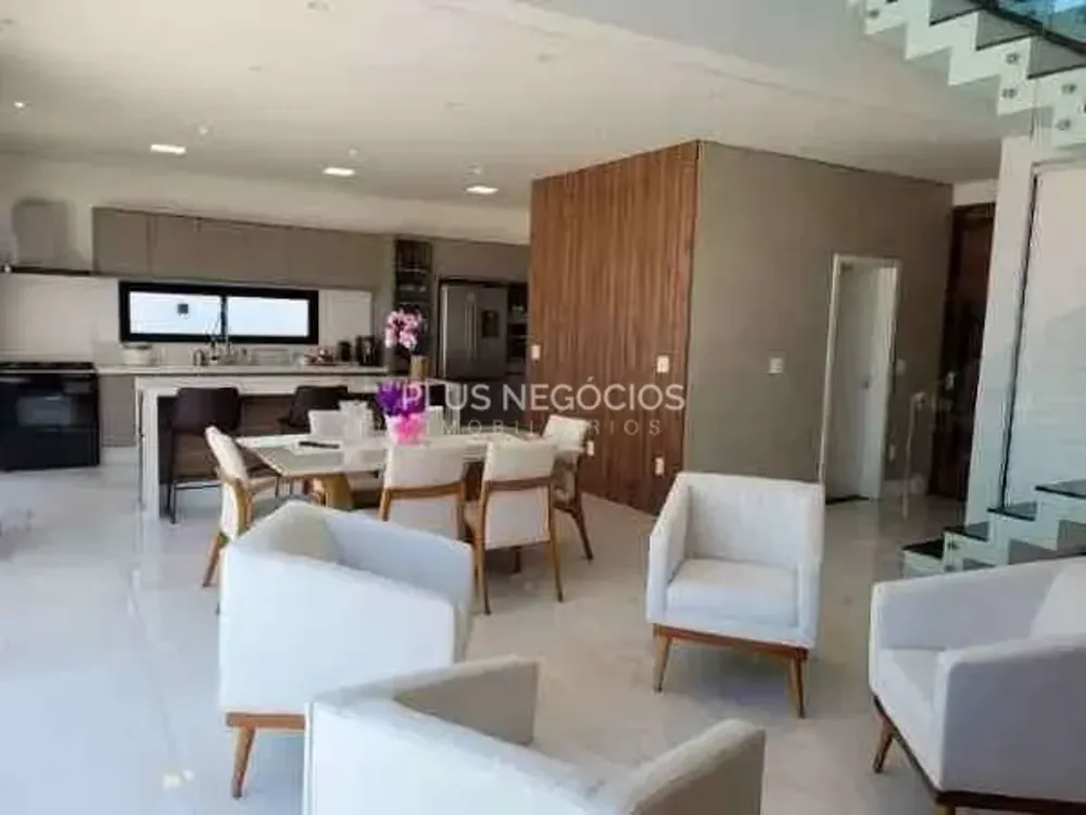 Casa, 4 quartos, 293 m² - Foto 1
