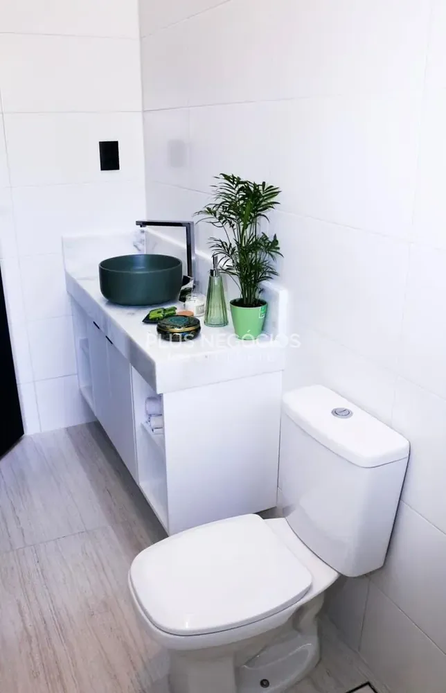 Casa, 3 quartos, 225 m² - Foto 1