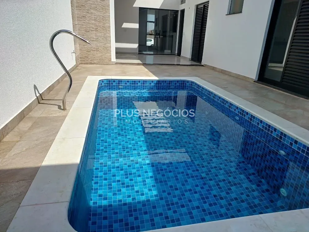 Casa, 3 quartos, 181 m² - Foto 1