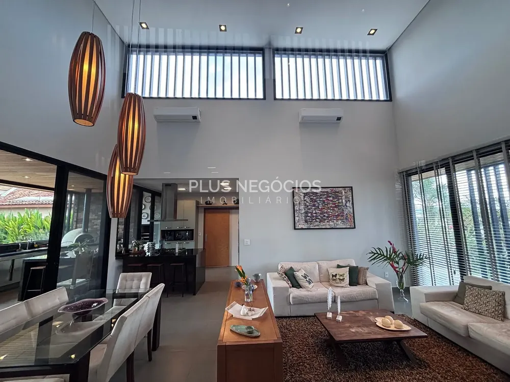 Casa, 4 quartos, 393 m² - Foto 1