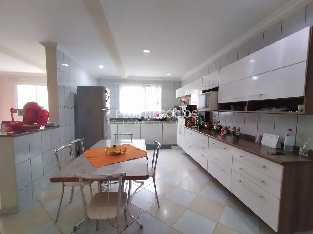 Casa, 3 quartos, 250 m² - Foto 5