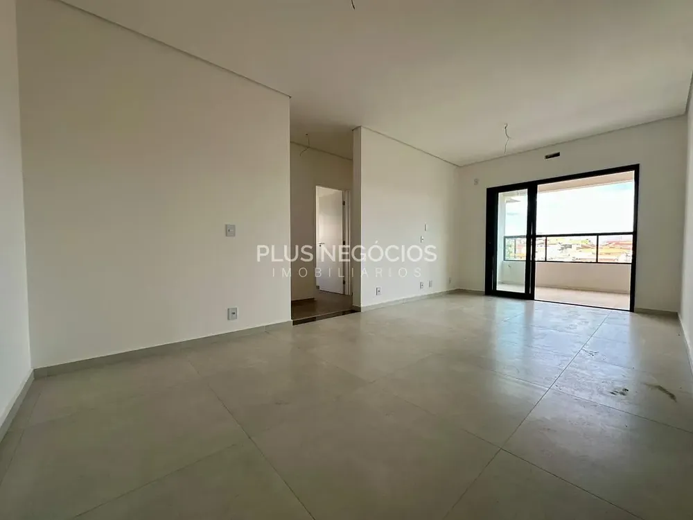 Apartamento, 3 quartos, 110 m² - Foto 2