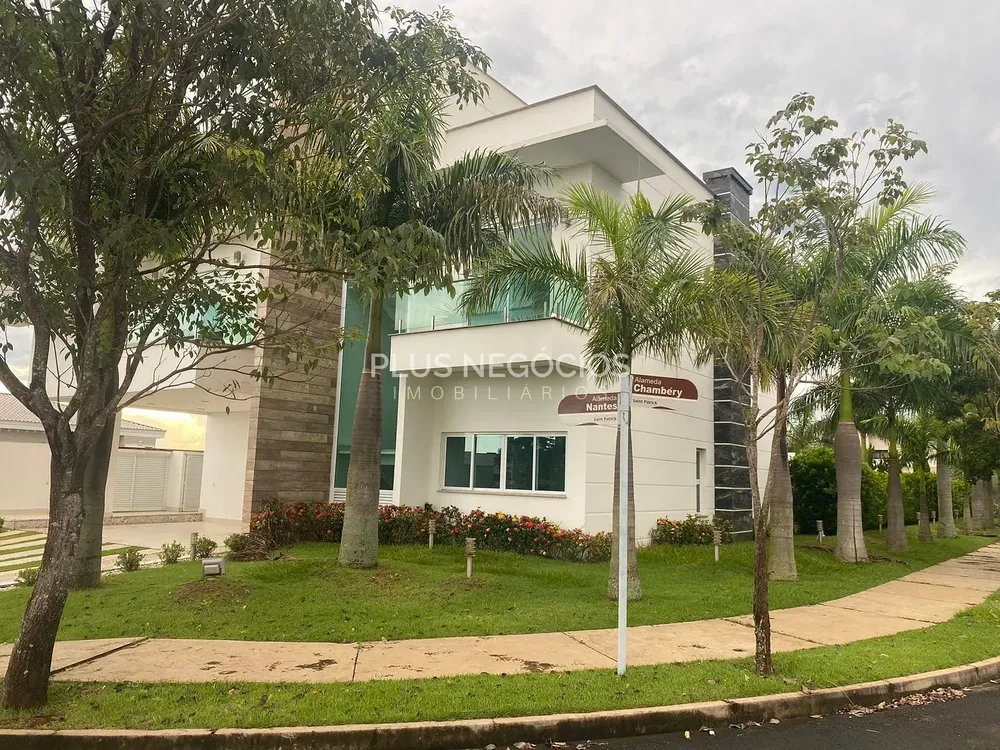 Casa, 4 quartos, 900 m² - Foto 1