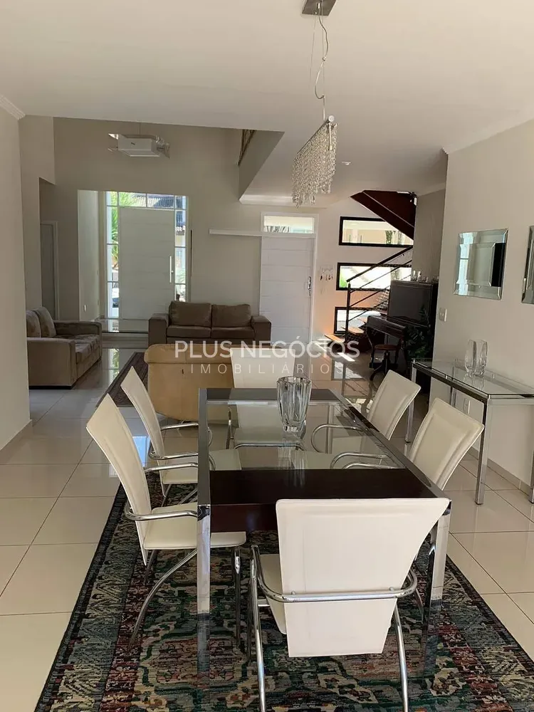 Casa, 4 quartos, 10 m² - Foto 1