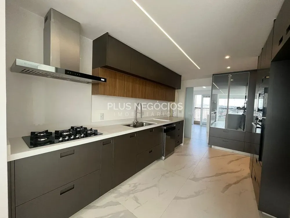 Apartamento, 3 quartos, 215 m² - Foto 4