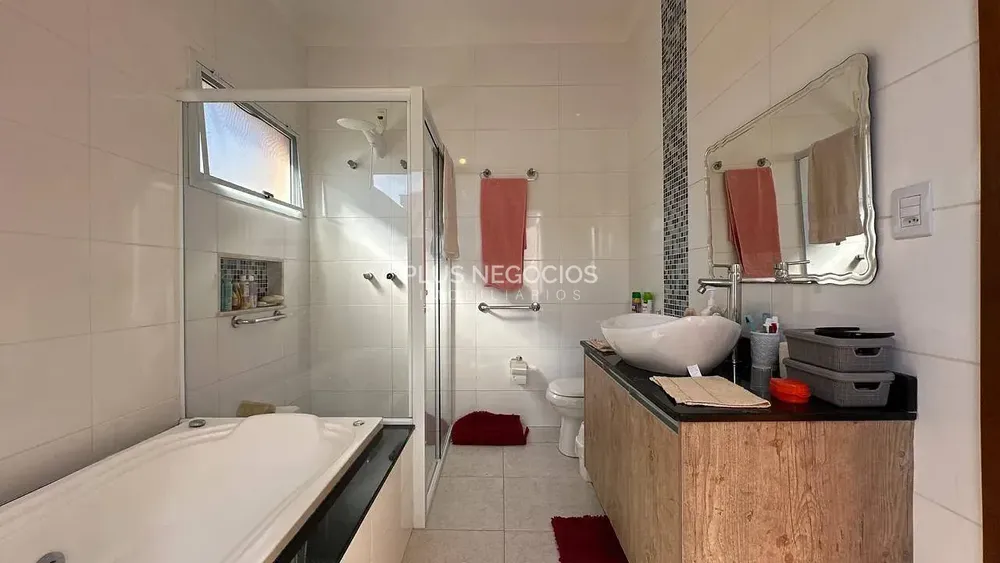 Casa, 3 quartos, 261 m² - Foto 8