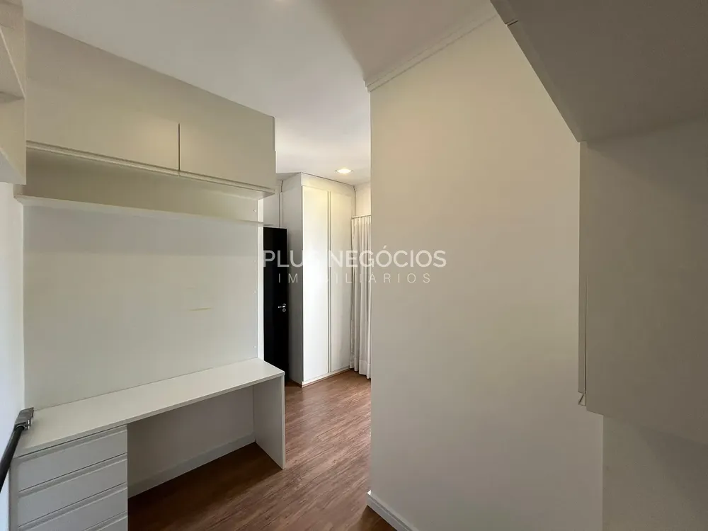 Casa, 3 quartos, 230 m² - Foto 1