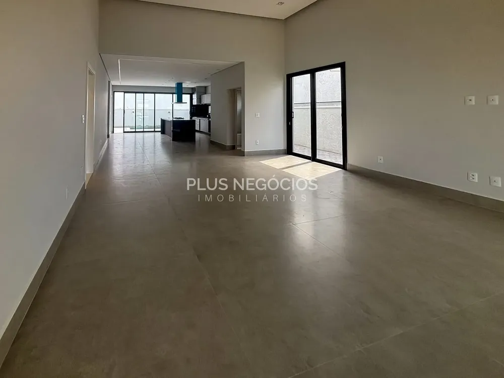 Casa, 3 quartos, 298 m² - Foto 1