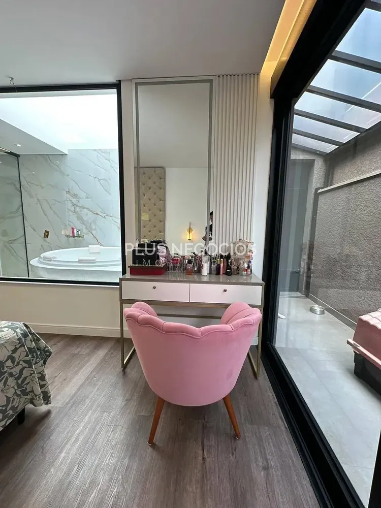 Casa, 3 quartos, 260 m² - Foto 2