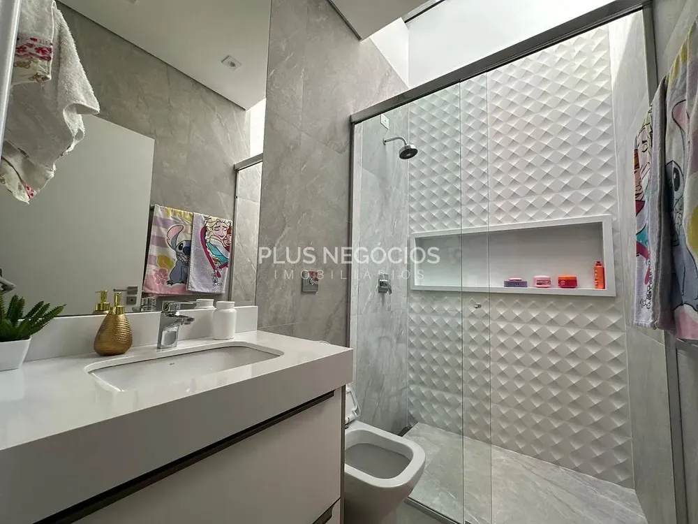 Casa, 3 quartos, 260 m² - Foto 3