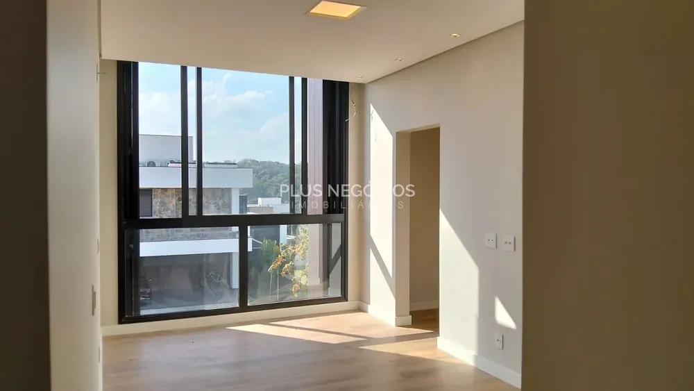 Casa, 4 quartos, 355 m² - Foto 1