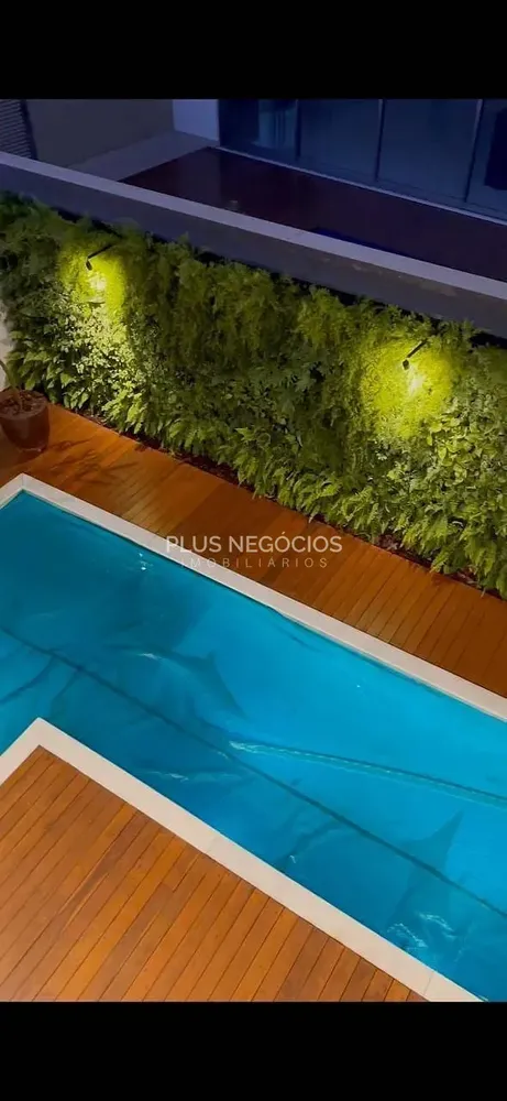 Casa, 4 quartos, 425 m² - Foto 1