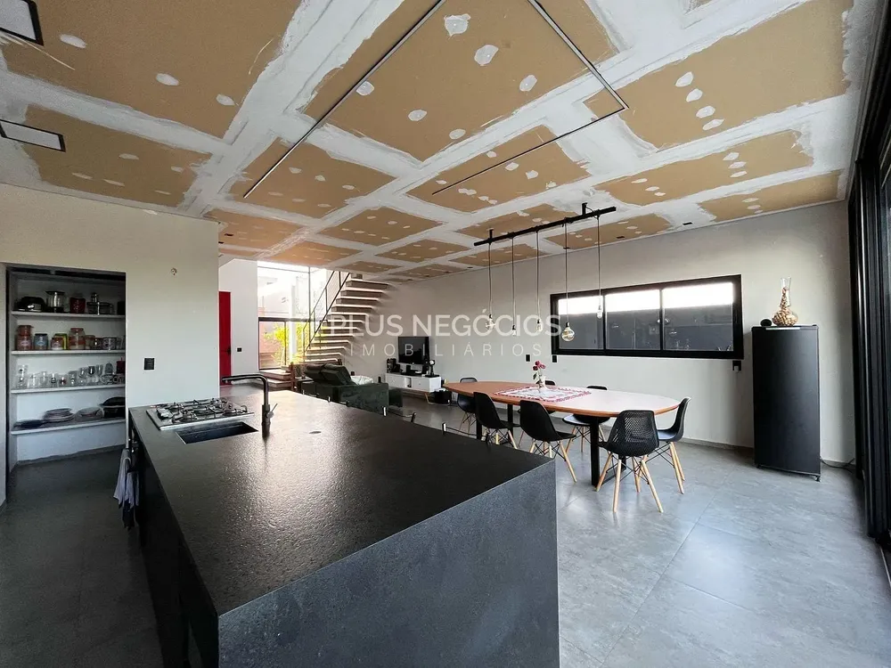 Casa, 4 quartos, 255 m² - Foto 8