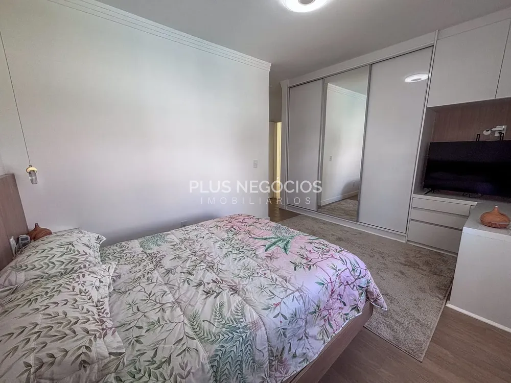 Casa, 6 quartos, 244 m² - Foto 7