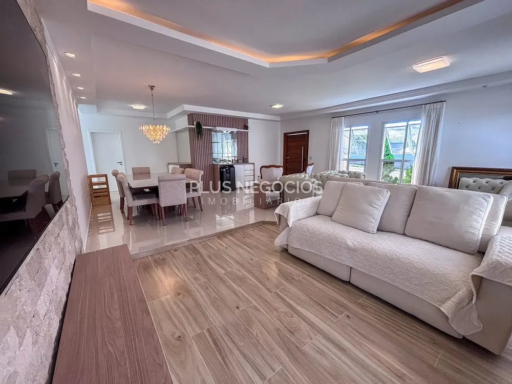 Casa, 6 quartos, 244 m² - Foto 4